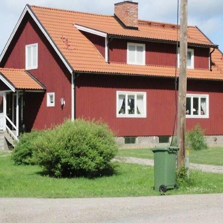 Vila Egen Laegenhet I 2-Familjshus Pa Landet. Tierp Exteriér fotografie
